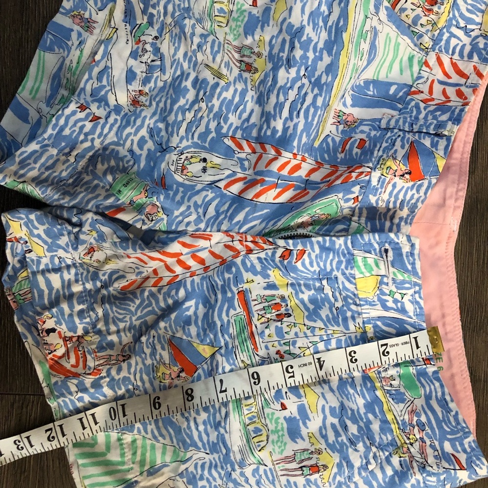 Lilly Pulitzer 6 Callahan shorts get nautical